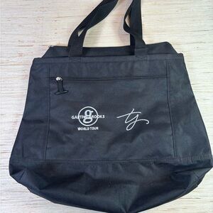 Garth Brooks x Trisha Yearwood World Tour Black Tote Bag – Gemline Logo Zip